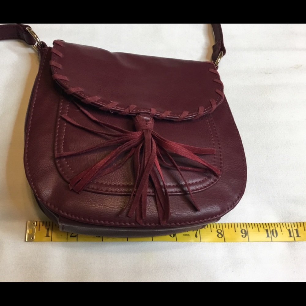 Signature Collection Burgundy Crossbody Purse NWOT